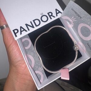 Brand New, Moments pandora bracelet LARGE